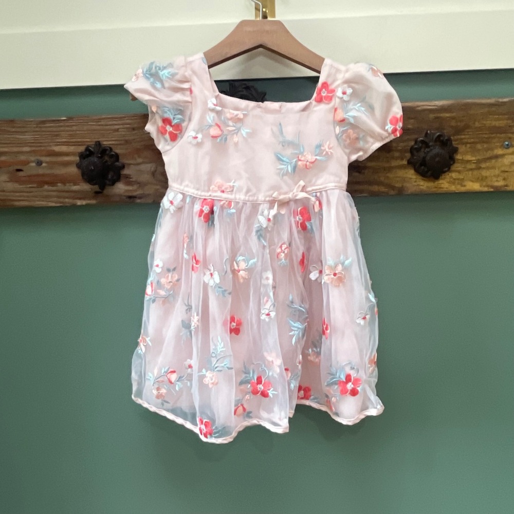 Christian Siriano Girls 4T Pink Floral Embroidered Tulle Puff Sleeve Party Dress